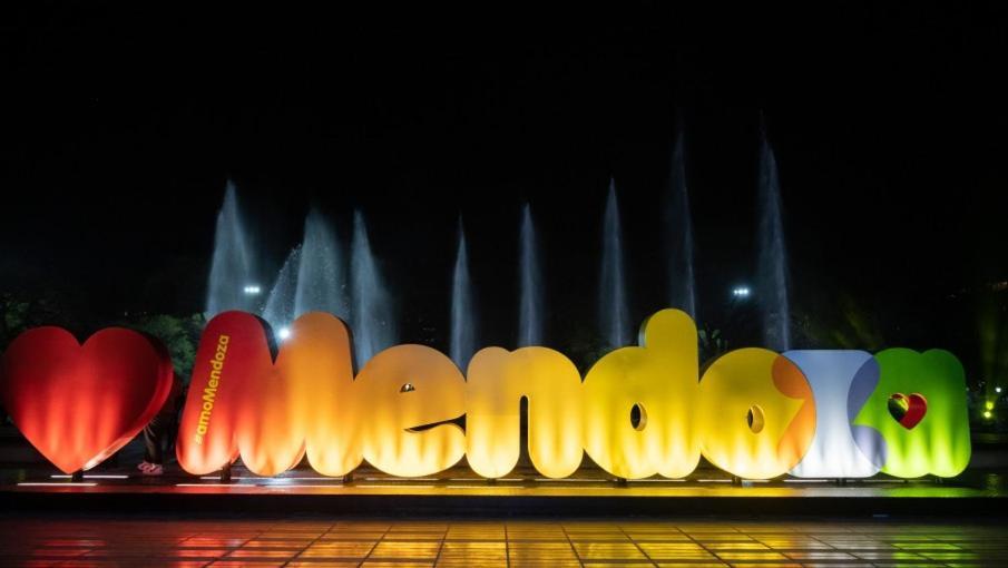 Departamento Altos Plaza Independencia Ubicadisimo!! Daire Mendoza Dış mekan fotoğraf